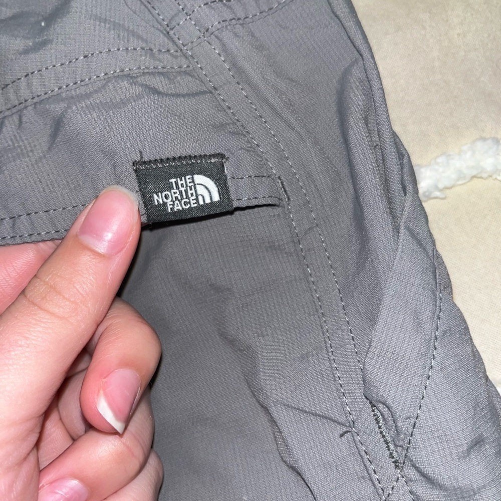 North Face Grey Pants - Picture 6 of 9